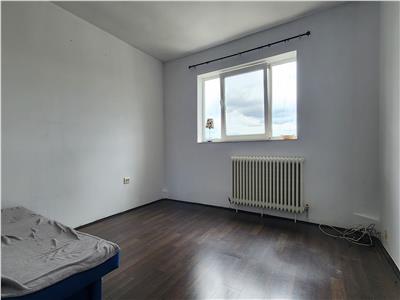 Apartament 4 camere, zona Mănăștur, Cluj-Napoca